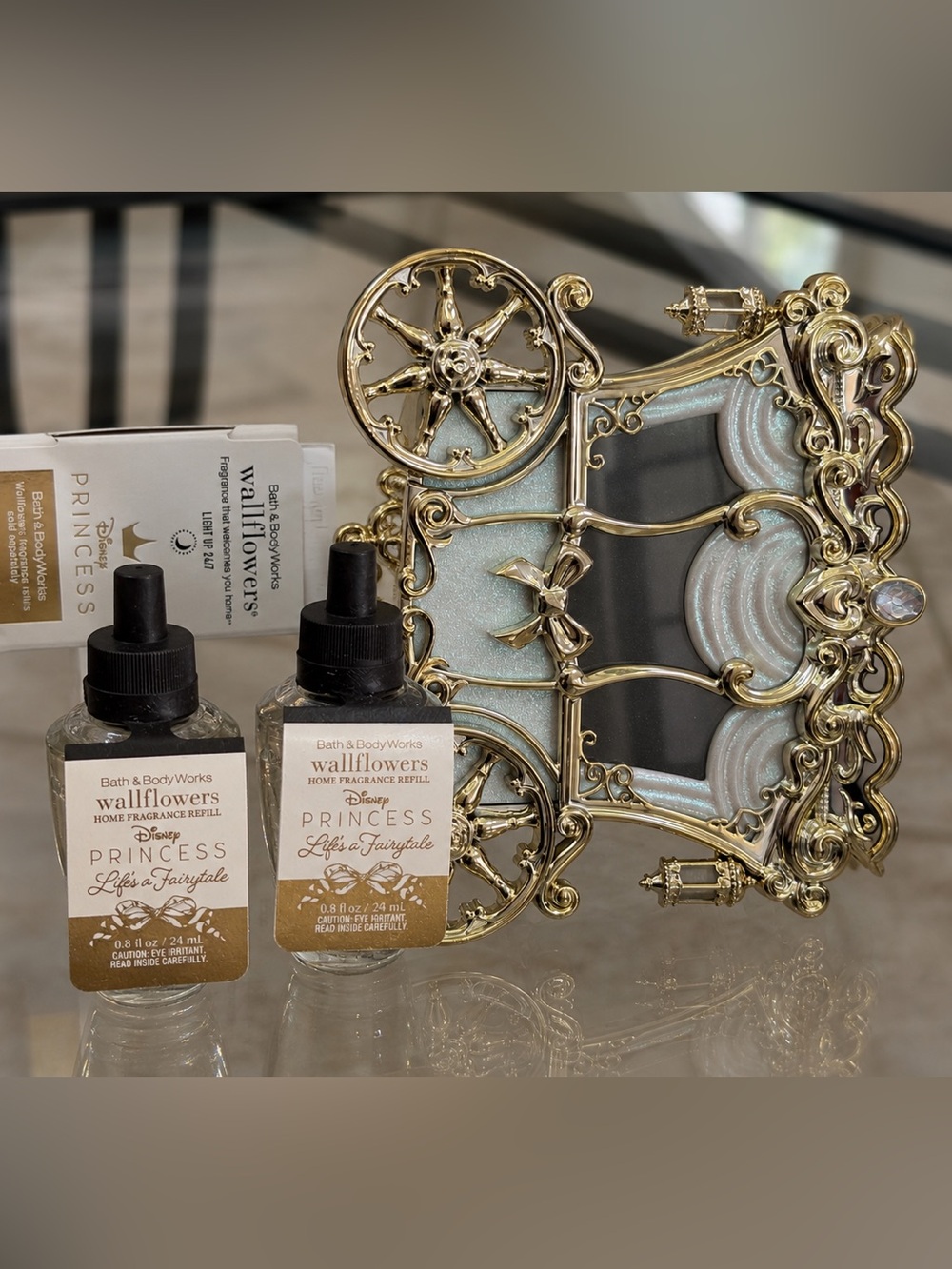 Bath & Body Works Disney Carriage Black and Gold Decorative wallflower Holder
